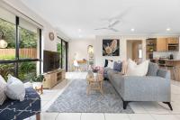 Chic 3-Bedroom Duplex, air-con, pet friendly - Ferienwohnung