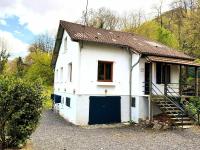 Beautiful house with jacuzzi in the mountains - B&B