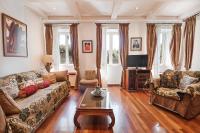 The Writer's House at Liston by CorfuEscapes - Ferienwohnung Grevedianá