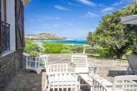 Villa Iole, con accesso alla spiaggia - Hosty Sardegna - Bed and Breakfast Stintino