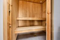 Charming Penthouse with Sauna in Old Town - Ferienwohnung Tallinn