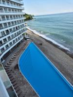 Sea Side View at Bamboo Beach - Bed and Breakfast
