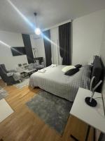 Zen Apartments - Bed and Breakfast Rastoci