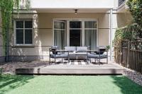 Parkur Apartament z tarasem i parkingiem by Lion Apartments - Chambres d'hôtes Sopot