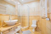 Dreibettzimmer mit Balkon