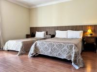 Quarto Triplo com Varanda