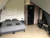 Camera Quadrupla con Bagno in Comune 