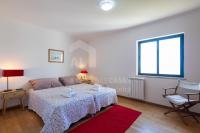 Apartment mit Balkon