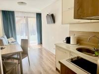 Apartamento con balcón