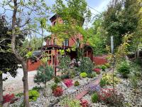 Willa Emil z BALIĄ ogrodową - B&B Stróża