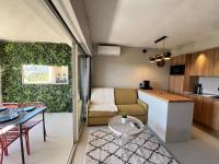 Jungle Azur - Bed and Breakfast