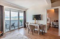 Suite mit Queensize-Doppelbett und Meerblick