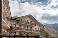 HelloChalet - Maison Skis Aux Pieds - ski-in with boot warmer and garage - B&B Cervinia