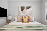 Splash Haven-Heated Pool-Huge Living Area-Sleeps 8 - B&B Long Beach