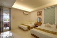 Quadruple Room with Bathroom