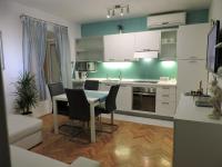 Apartamento com 1 Quarto