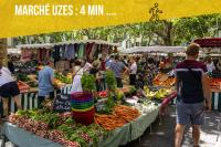Ulysse, Appartement Spacieux au Centre Historique d'Uzès en rez-de-chaussée avec extérieur, proche parking des Marroniers - Chambres d'hôtes Uzès