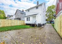 Newly Renovated and Designed Near Downtown - B&B Cleveland