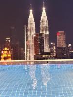 The Luxe Infinitum by KLCC - B&B