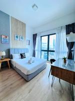 One-Bedroom Apartment with Balcony and City View