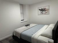 3BD Cozy Unit Next To Central Park - B&B