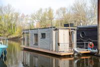 Hausboot WILMA - B&B Hamburg
