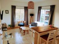 Golondrinas Suites, depto céntrico con ascensor y cochera - B&B Tandil