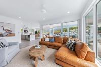 Cove 18 - Luxury beach house - B&B