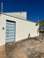 Casa Davisis 2 - Parada Jalapão, Prox Rodoviária, Aeroporto e Faculdades - B&B Palmas