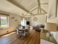 Myfa Beachcottage Zeewind II 243 - B&B Bredene