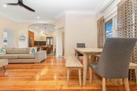 5 Simms - Echuca Holiday Homes - B&B Moama