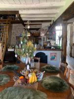 house with authentic charm - B&B Montbron