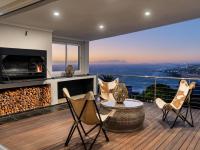 Phezulu Manor, Panoramic Views, Serviced Retreat - Bed and Breakfast Gordon’s Bay