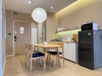 3rd FL. apartment 2BR in old town with rooftop view - B&B