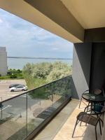 Apartment mit 1 Schlafzimmer, Balkon und Stadtblick