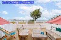 Two-Bedroom Apartment, seafront L'Insula Oya