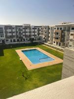 Apt familial avec piscine calme à Harhoura - Ferienwohnung El Harhoura