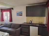 Dreibettzimmer mit eigenem Bad