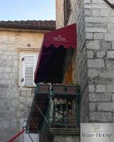 Apartments Wine House Old Town - Chambres d'hôtes Kotor