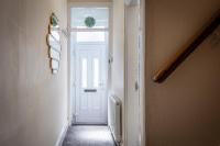 Harbour place in Newcastle under Lyme with Parking Hosted by M&R Short stays, perfect for Contractors or Alton Towers - Chambres d'hôtes Stoke-on-Trent