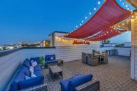New Rooftop with city views game room DT Nash - B&B Nashville