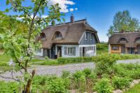 Ferienhaus Küstenkind Feriendorf 08 Klein Stresow Rügen by ruyastay - Chambres d'hôtes Putbus