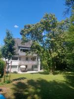 2-Zimmerwohnung, 80qm mit Terrasse und großem Garten bei Frankfurt am Main - Chambres d’hôtes
