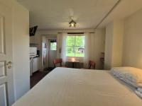 Chambre Lits Jumeaux avec Salle de Bains Privative