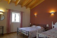 Camera Tripla Deluxe