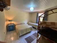 LUMIAR TEMPORADA CASA VILAREJO COM WI-fi TV A CABO PERTINHO DO POÇO FEIO E DA PRAÇA CENTRAL - B&B Lumiar