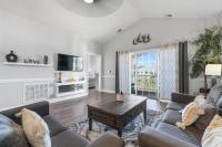 Pet-Friendly Luxury 3BR with Pool Sleeps 8 Near Beach - B&B Myrtle Beach