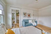 Stay Portland - The Bohemian Bungalow on Broadway - 94 WalkScore - B&B