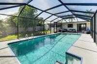 Canal-Front Vacation Rental with Gulf Access! - Chambres d’hôtes