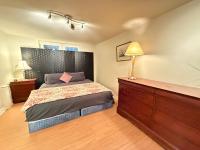 Vancouver Cozy Private Room Near Downtown, Kits Beach & UBC - B&B